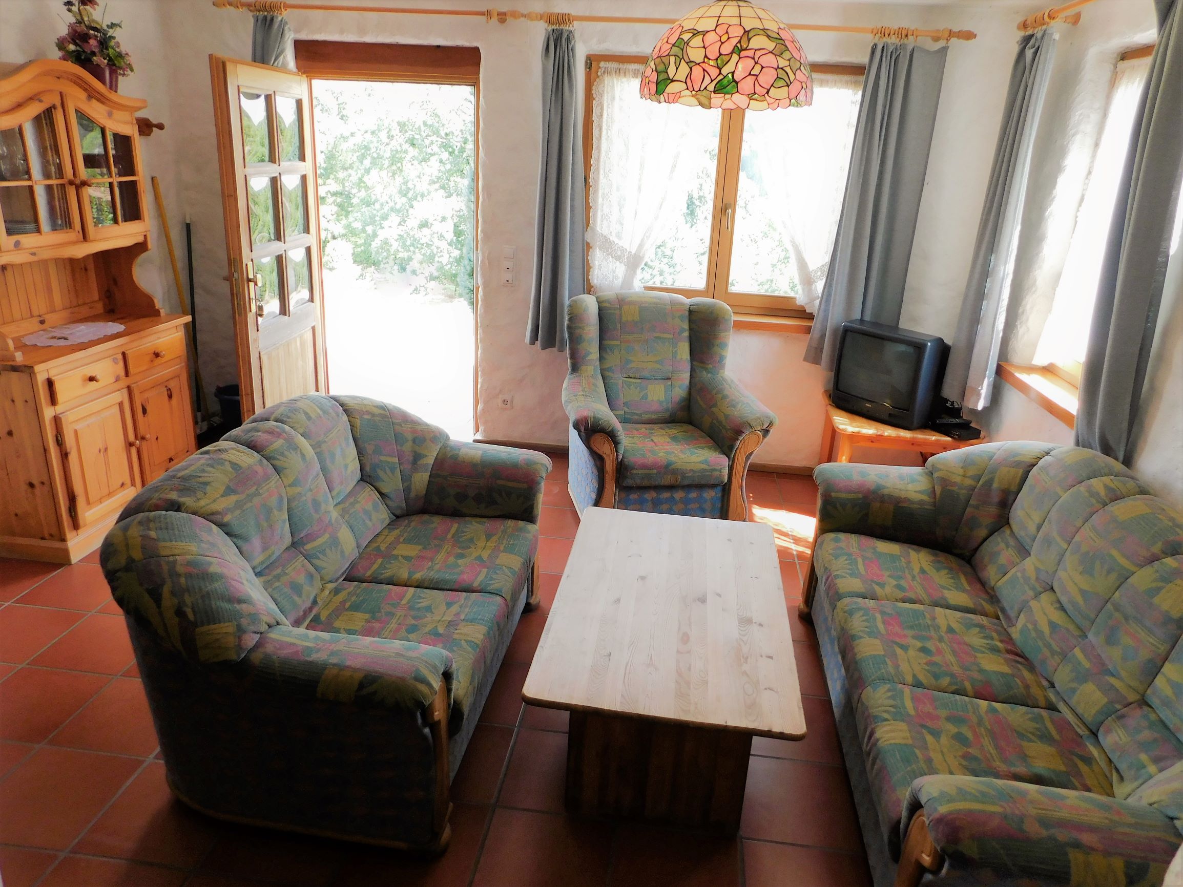 wohnzimmer-1-4-b.jpg